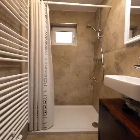 Zirbenzapfen - Auszeit In Den Seetaler Alpen 아파트 쥬덴버그