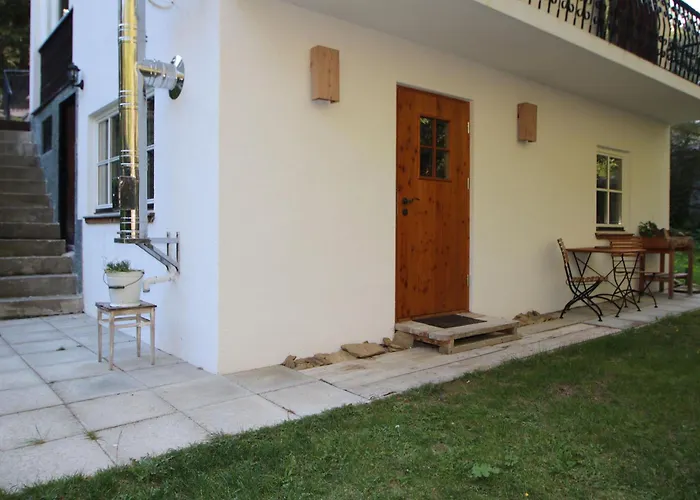 Zirbenzapfen - Auszeit In Den Seetaler Alpen 尤登堡